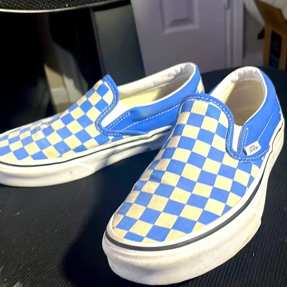 Can checkered vans be washed deals